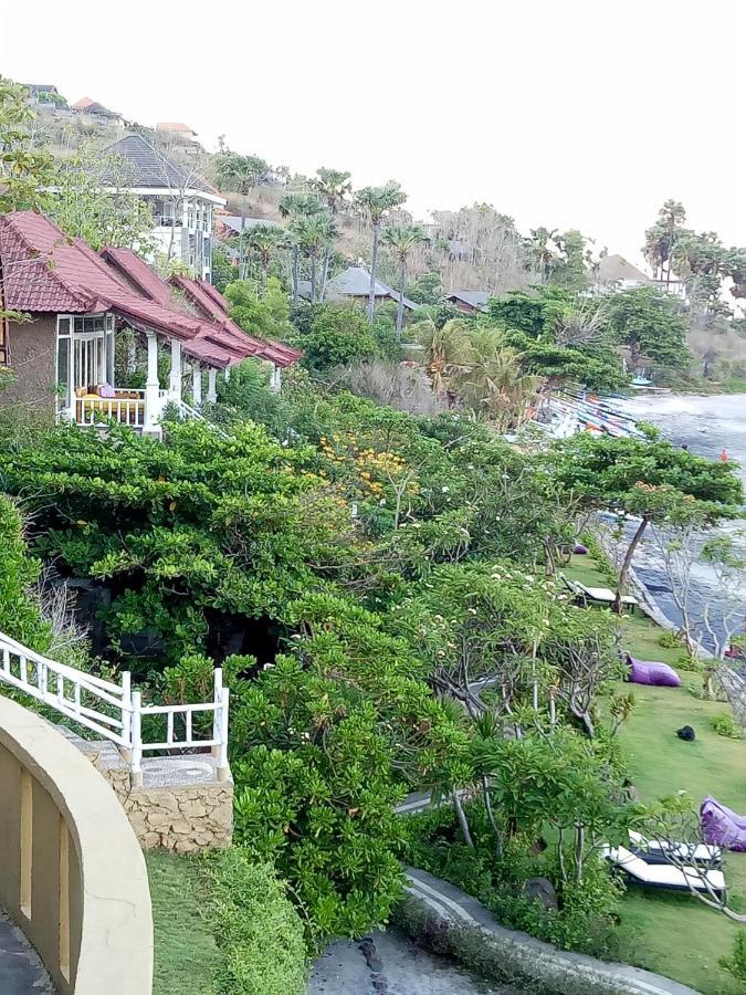 Stairway To Heaven Bungalows And Restaurant Amed Dış mekan fotoğraf